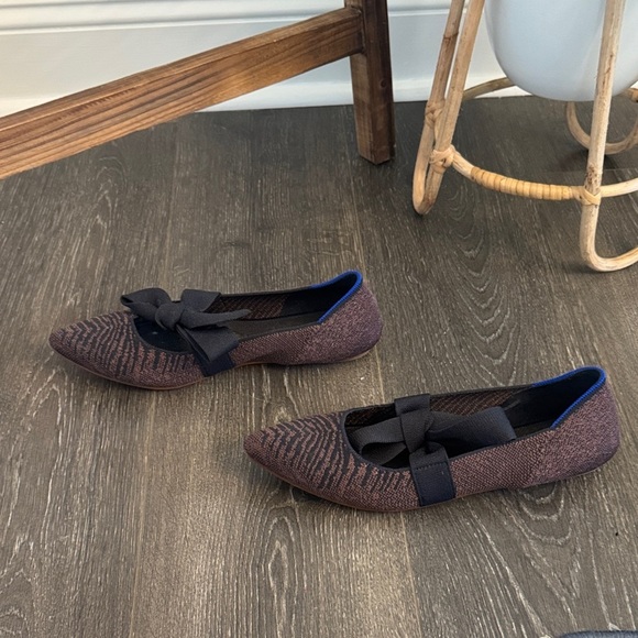 Rothy's Black and Brown Bow Flats - Picture 3 of 7